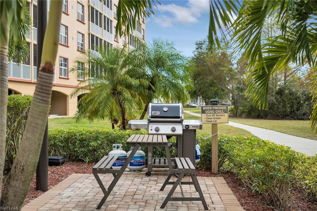 THE CARLYSLE - Residential