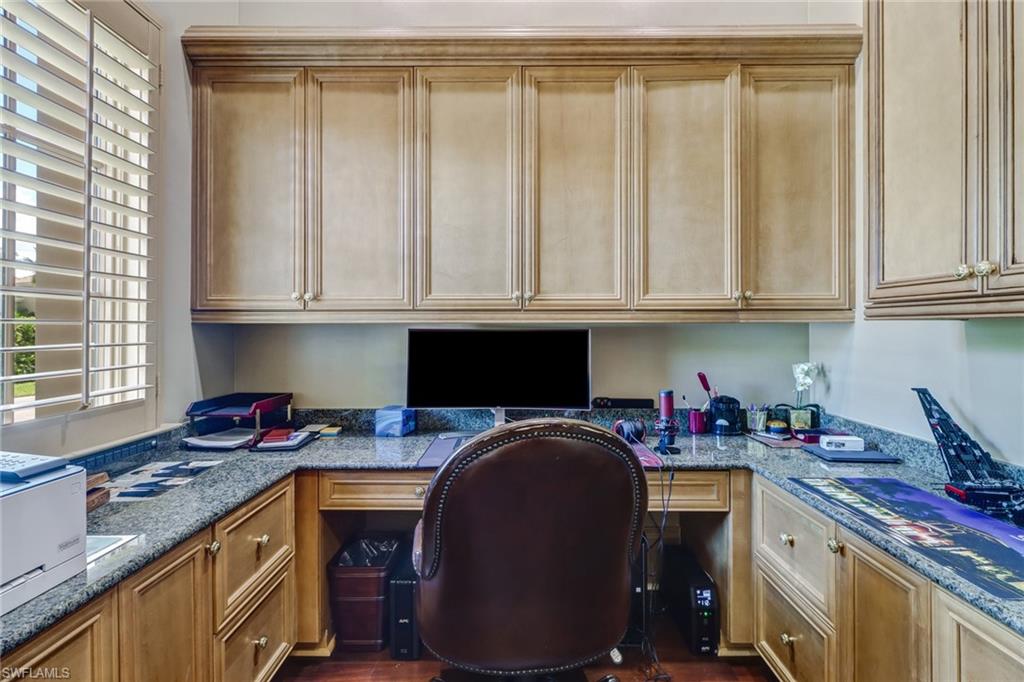 QUAIL WEST - Residential