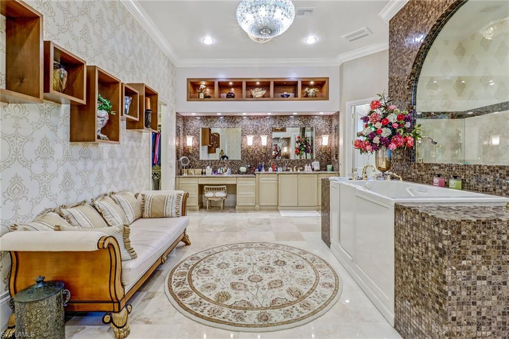 QUAIL WEST - Residential