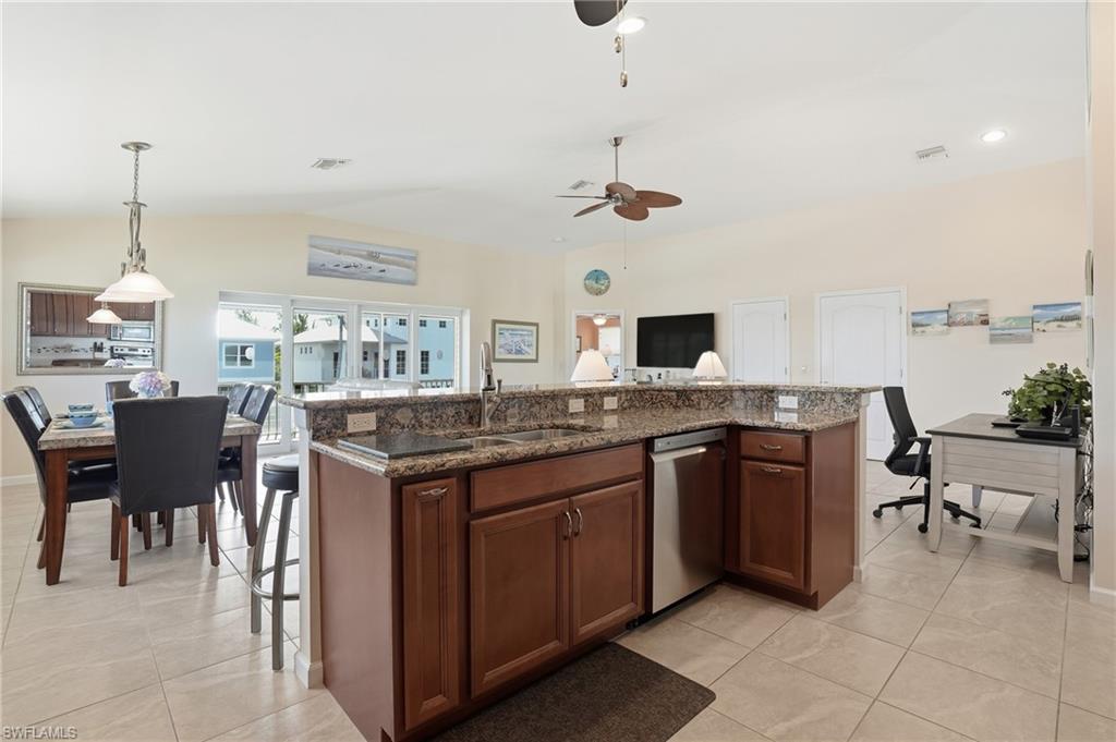 FLAMINGO PARK - Residential