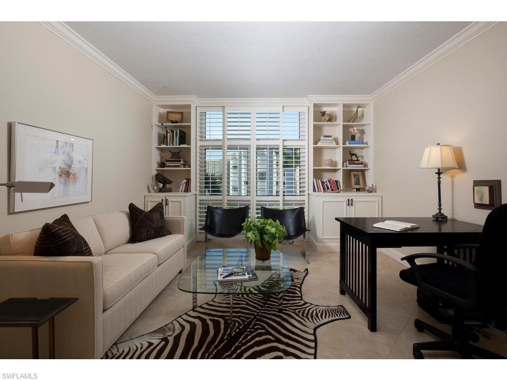 COLONY GARDENS - Residential