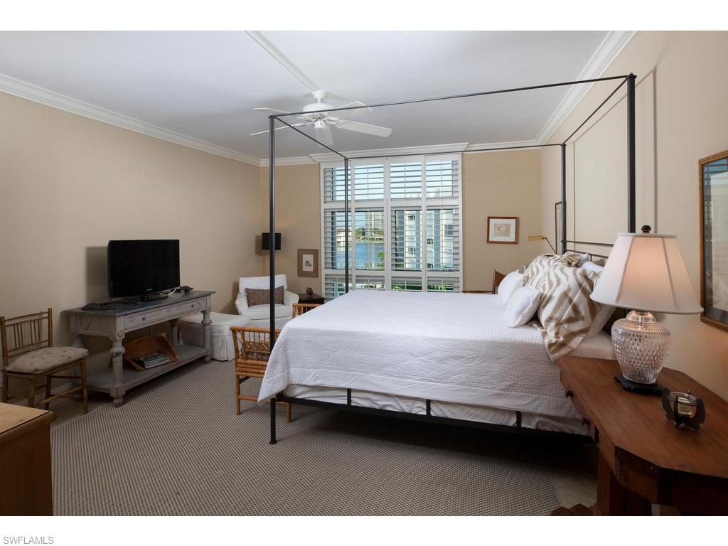 COLONY GARDENS - Residential