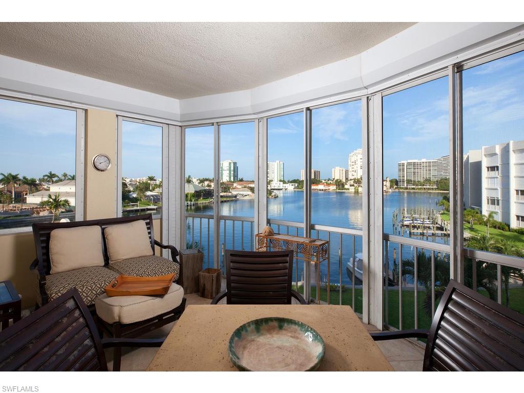 COLONY GARDENS - Residential