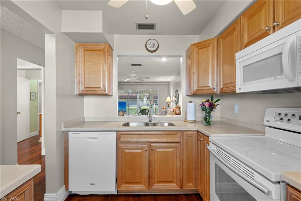 SOUTH POINTE VILLAS CONDO - Residential