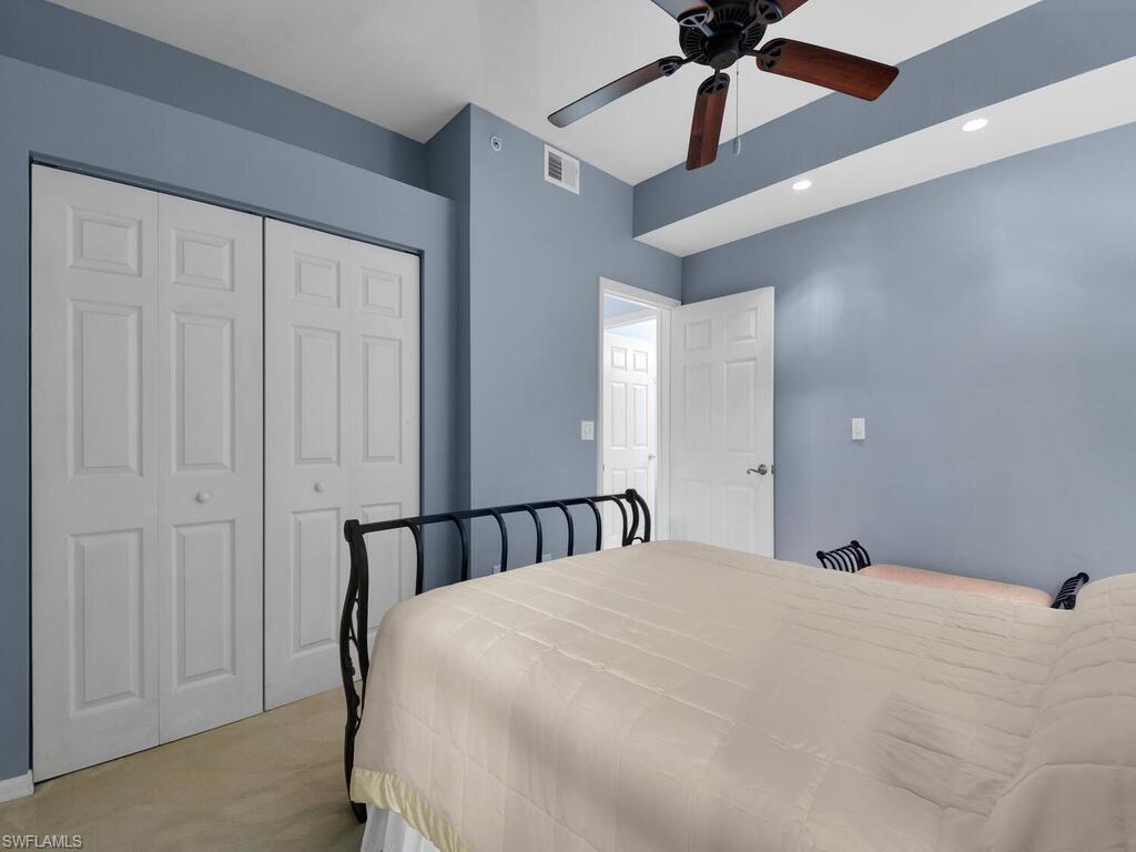 EDGEWATER AT CARLTON LAKES - Residential