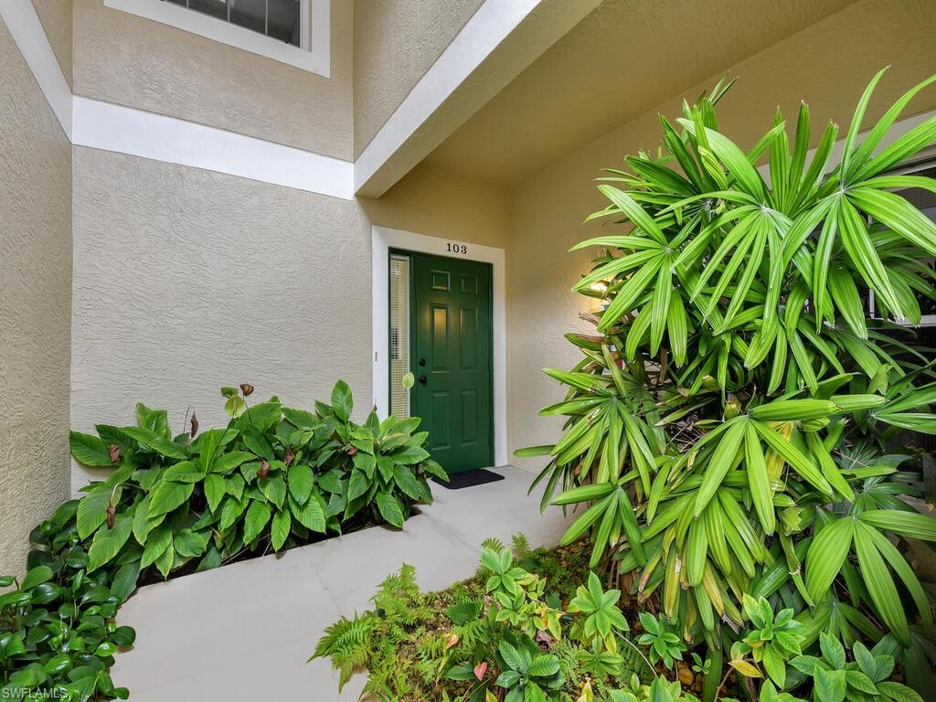 EDGEWATER AT CARLTON LAKES - Residential