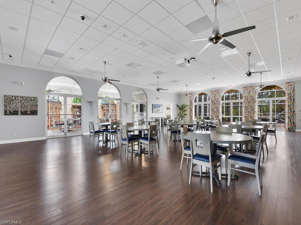 EDGEWATER AT CARLTON LAKES - Residential