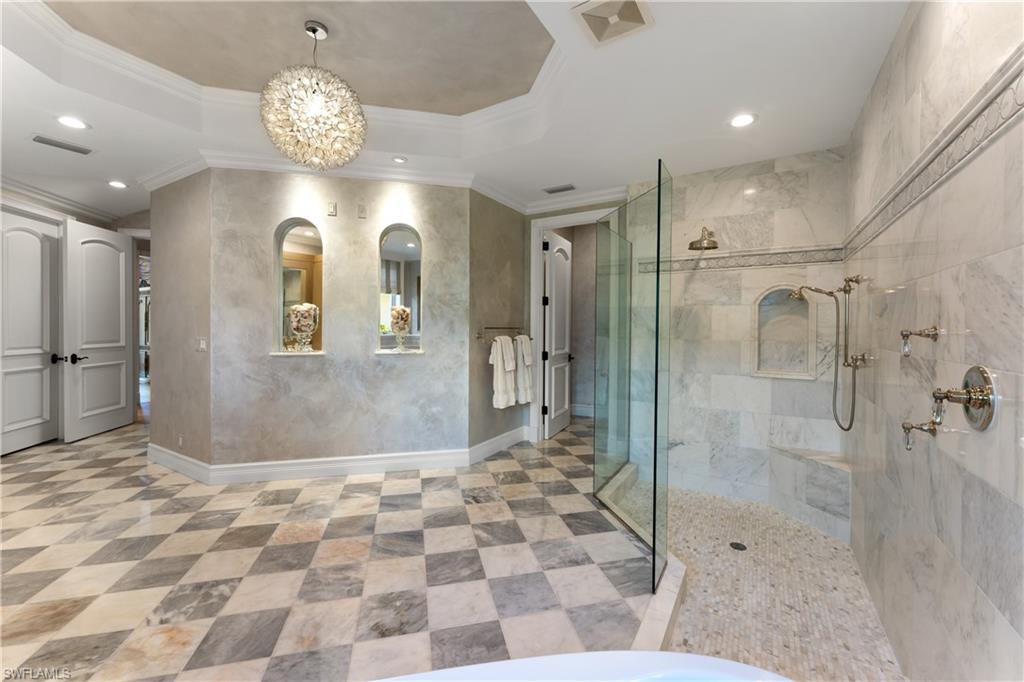 AQUALANE SHORES - Residential