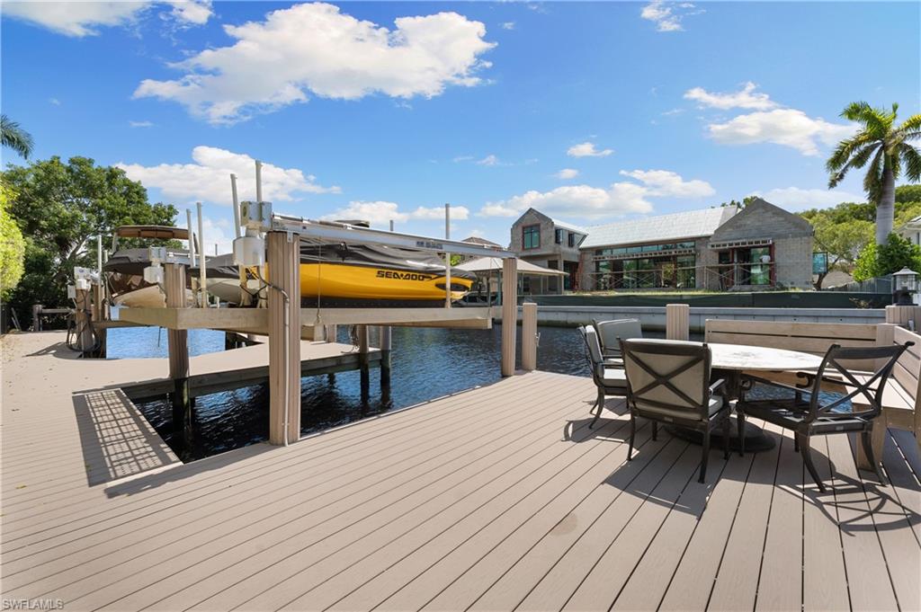 AQUALANE SHORES - Residential