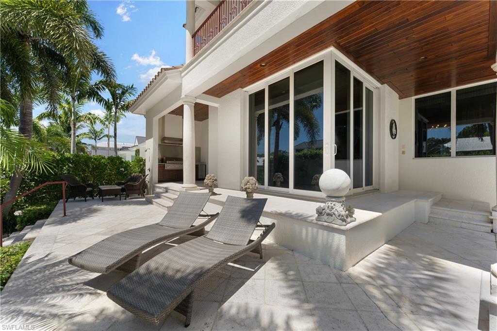 AQUALANE SHORES - Residential