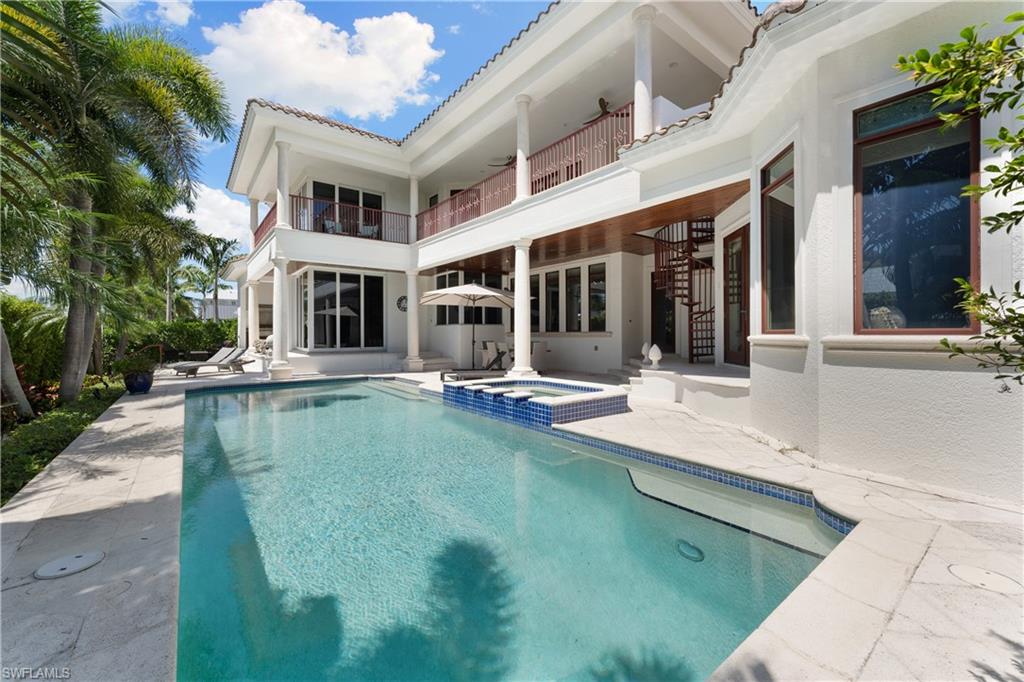 AQUALANE SHORES - Residential