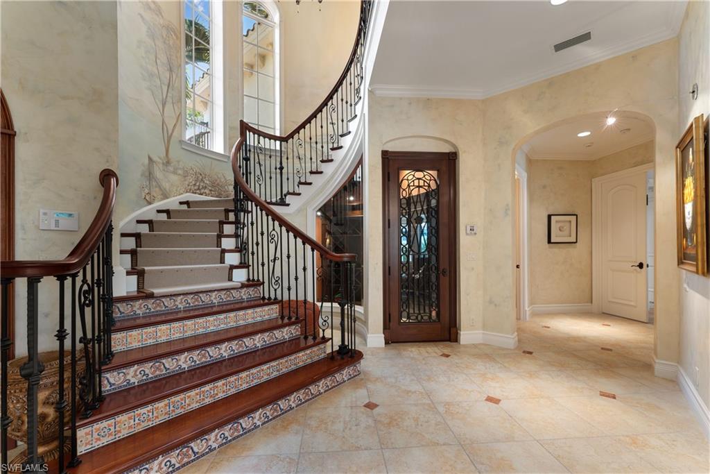 AQUALANE SHORES - Residential