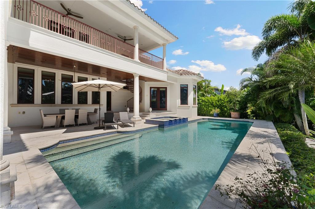 AQUALANE SHORES - Residential