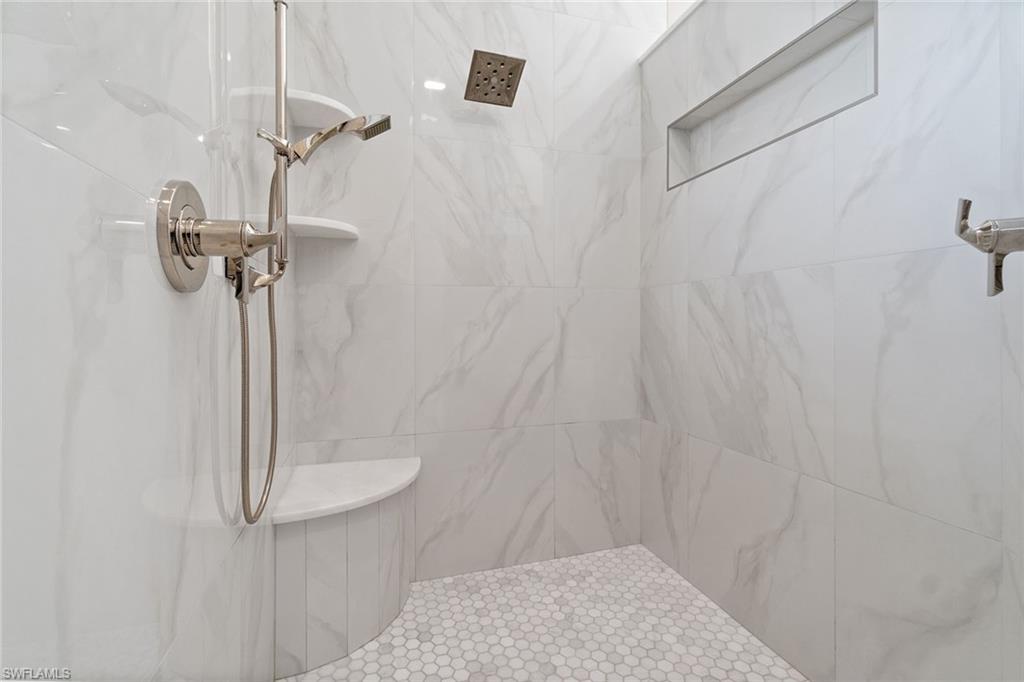 SPRING RIDGE - Residential