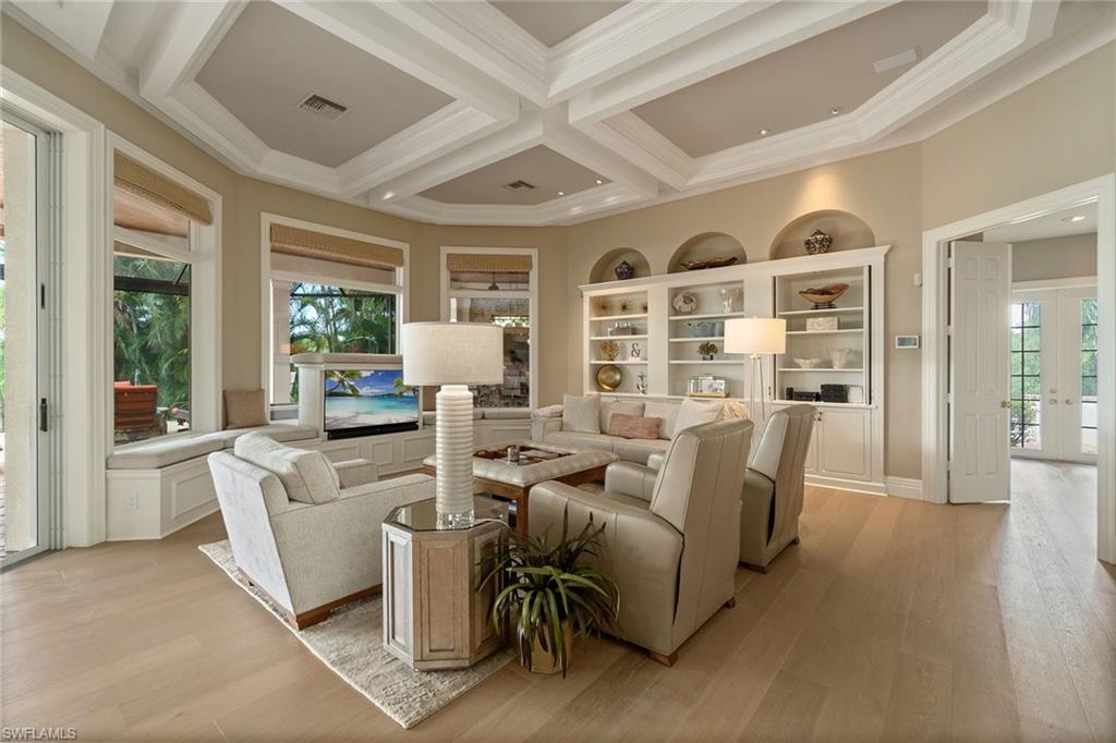 SPRING RIDGE - Residential