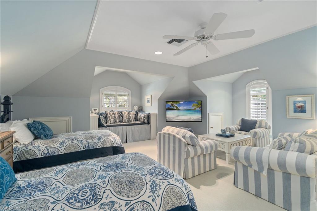 SPRING RIDGE - Residential