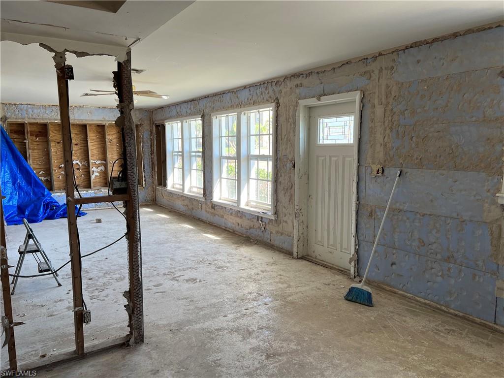 ISLAND PARK - Residential