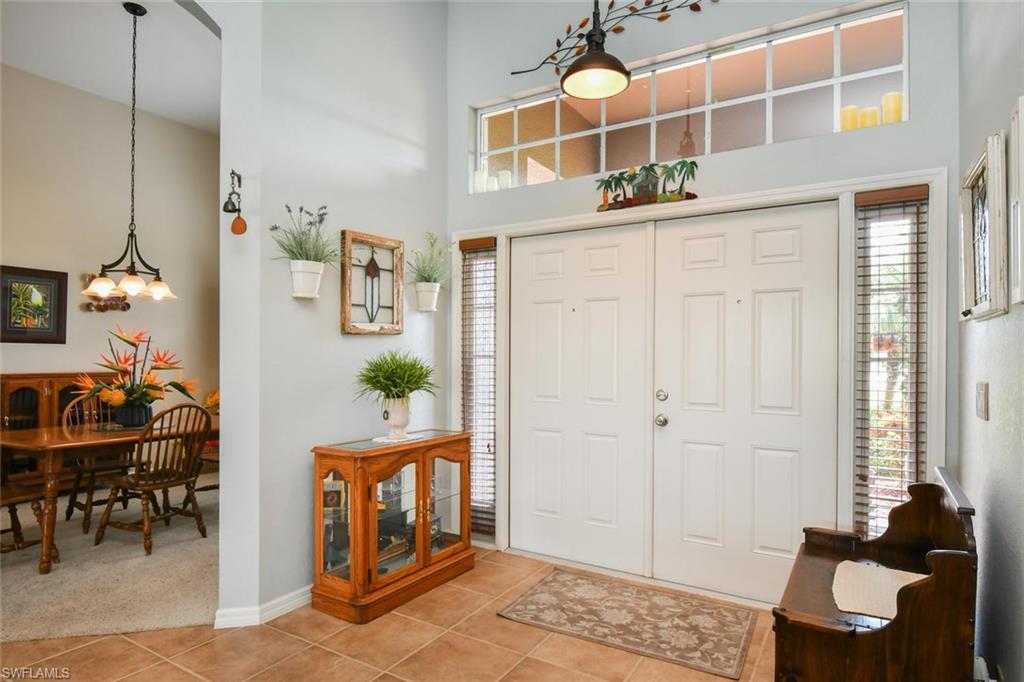 VALENCIA LAKES - Residential