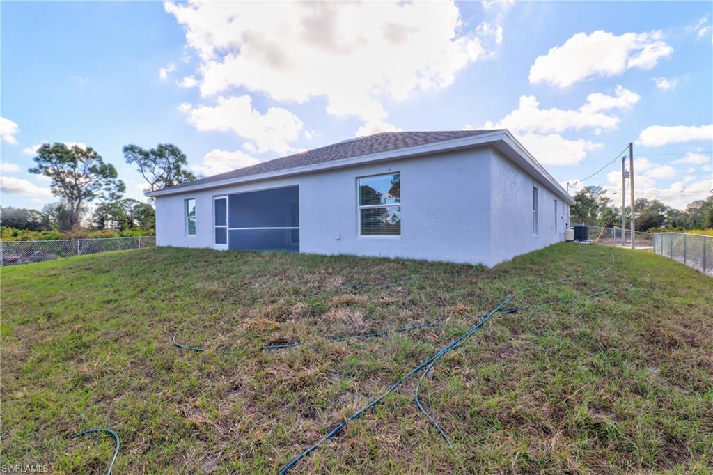 LEHIGH ACRES - Residential