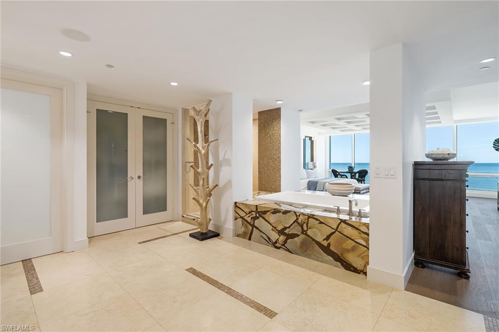 MORAYA BAY - Residential