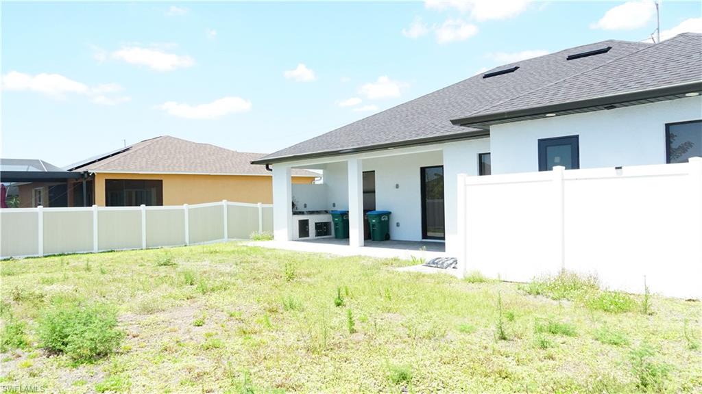 CAPE CORAL - Residential