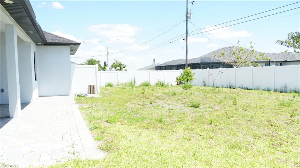 CAPE CORAL - Residential