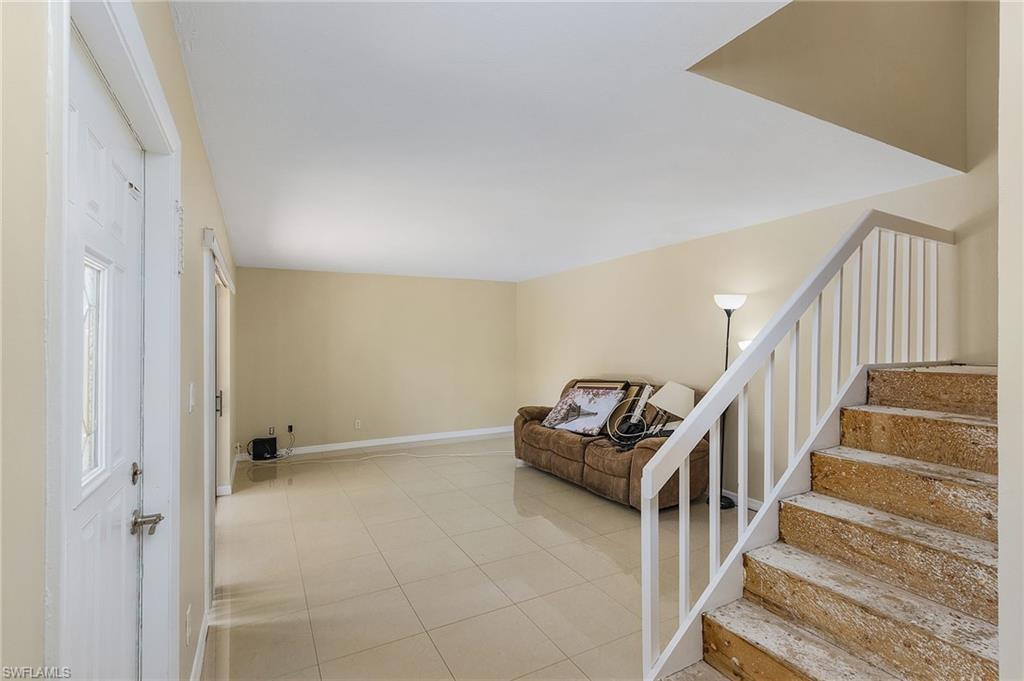 PARKWOODS TOWNHOUSE COMMUNITY - Residential