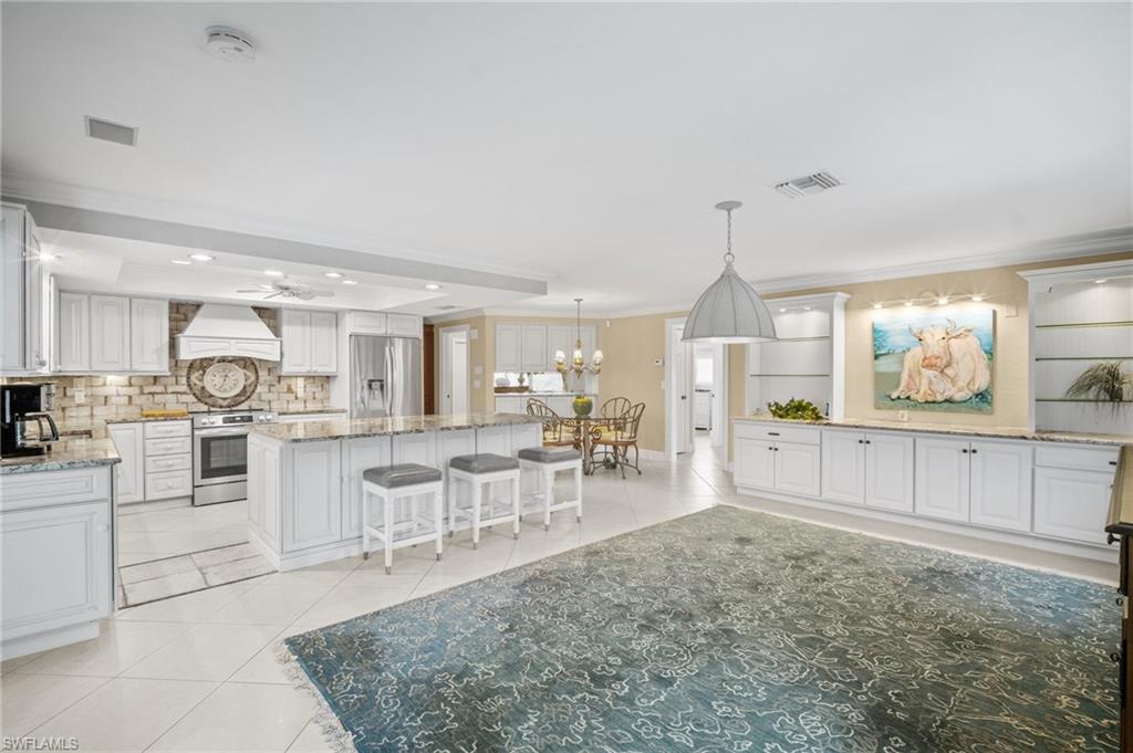 PINELAKE SUBDIVISION - Residential