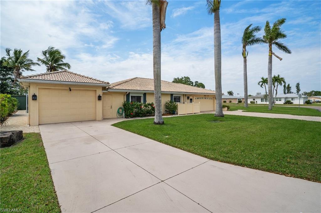 PINELAKE SUBDIVISION - Residential