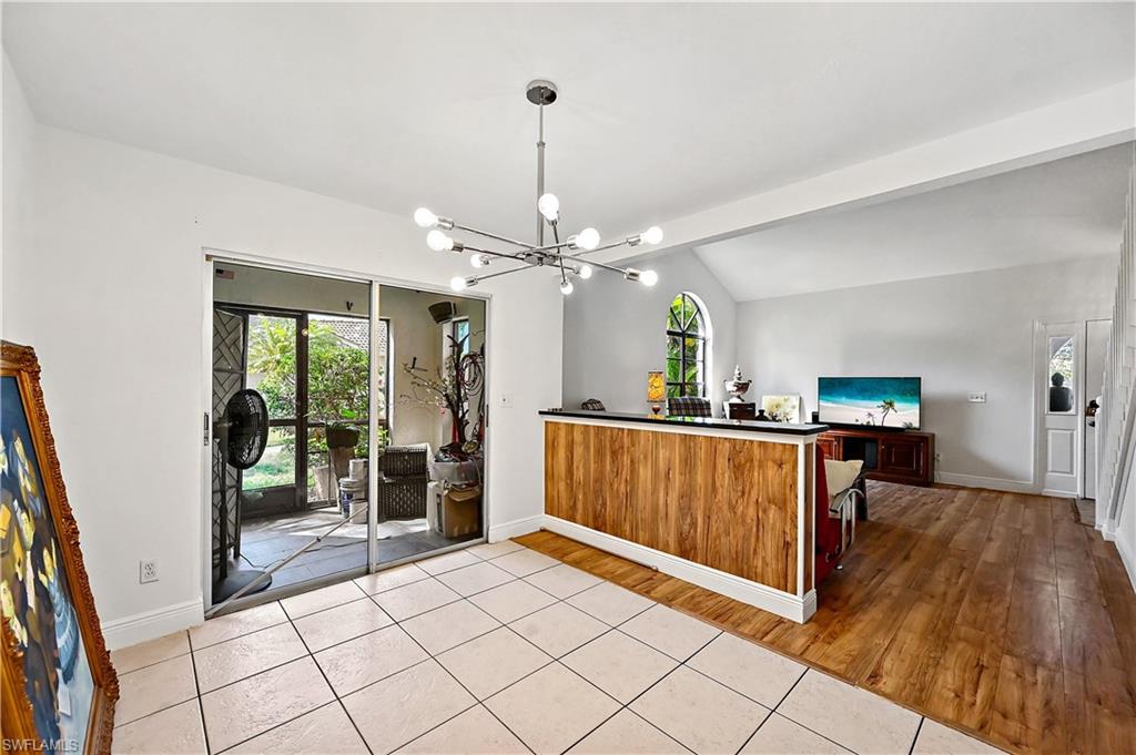 VILLAGE GREEN - Residential