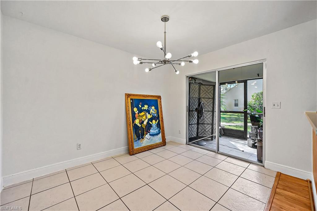 VILLAGE GREEN - Residential