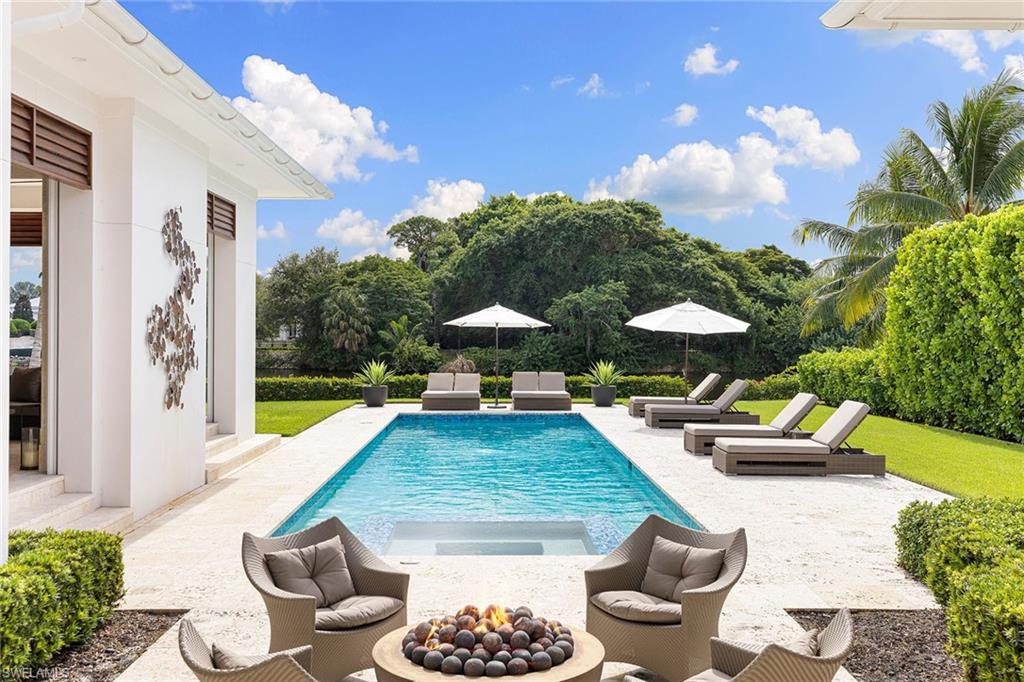 OLDE NAPLES - Residential