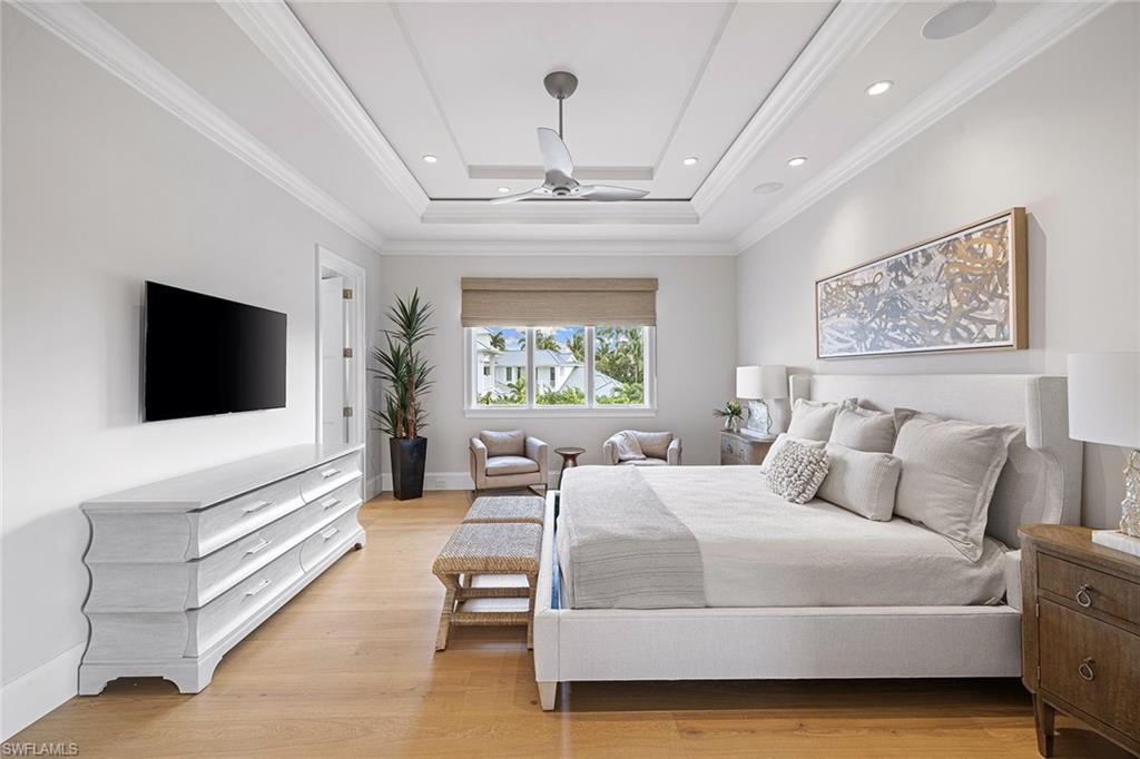 OLDE NAPLES - Residential