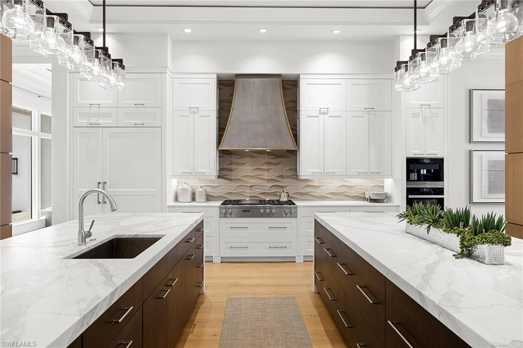 OLDE NAPLES - Residential