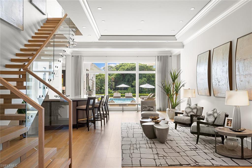 OLDE NAPLES - Residential