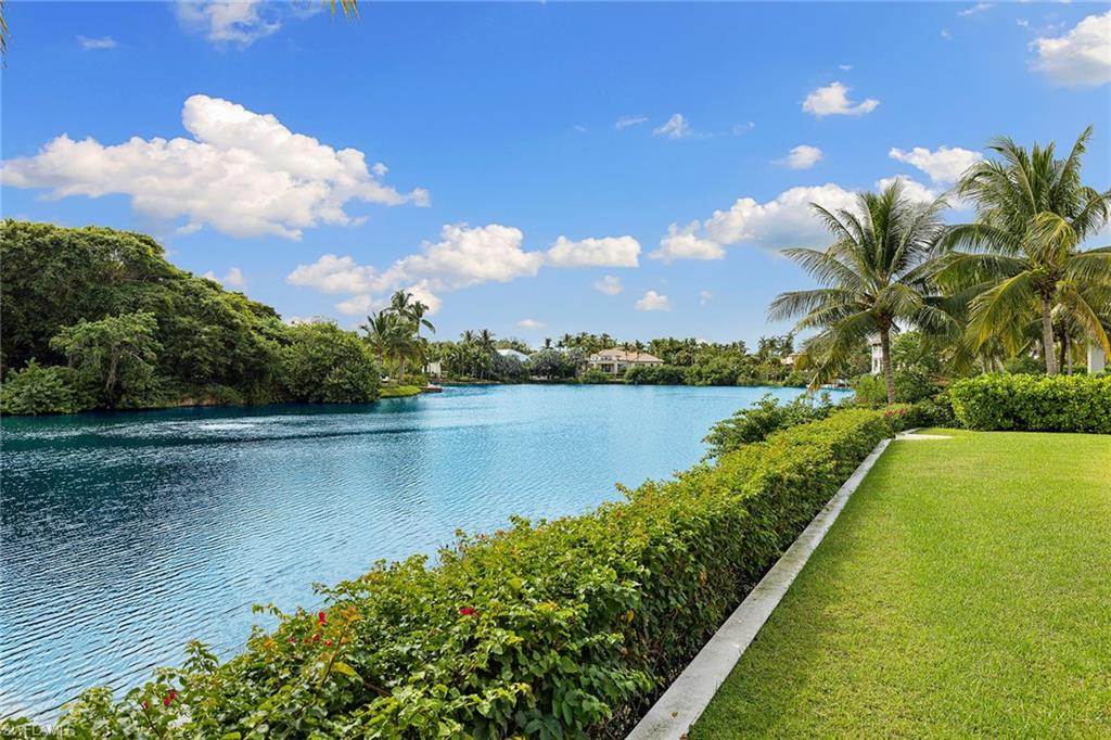 OLDE NAPLES - Residential