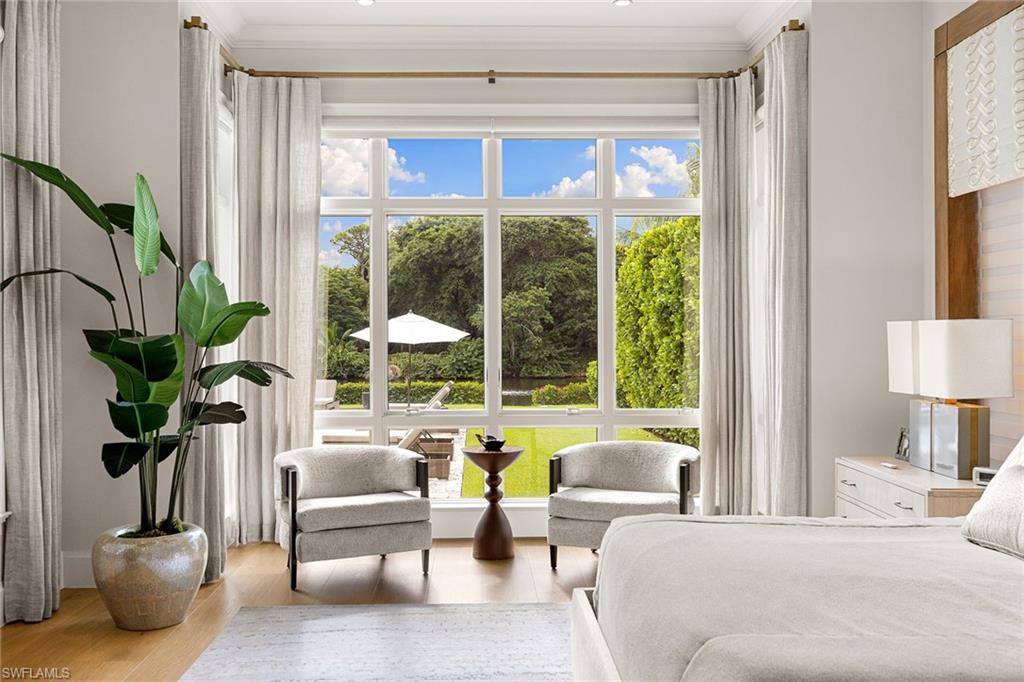 OLDE NAPLES - Residential