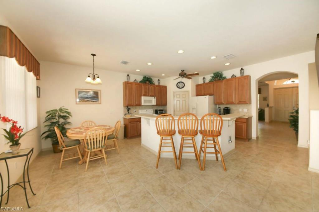 CASA DEL LAGO - Residential