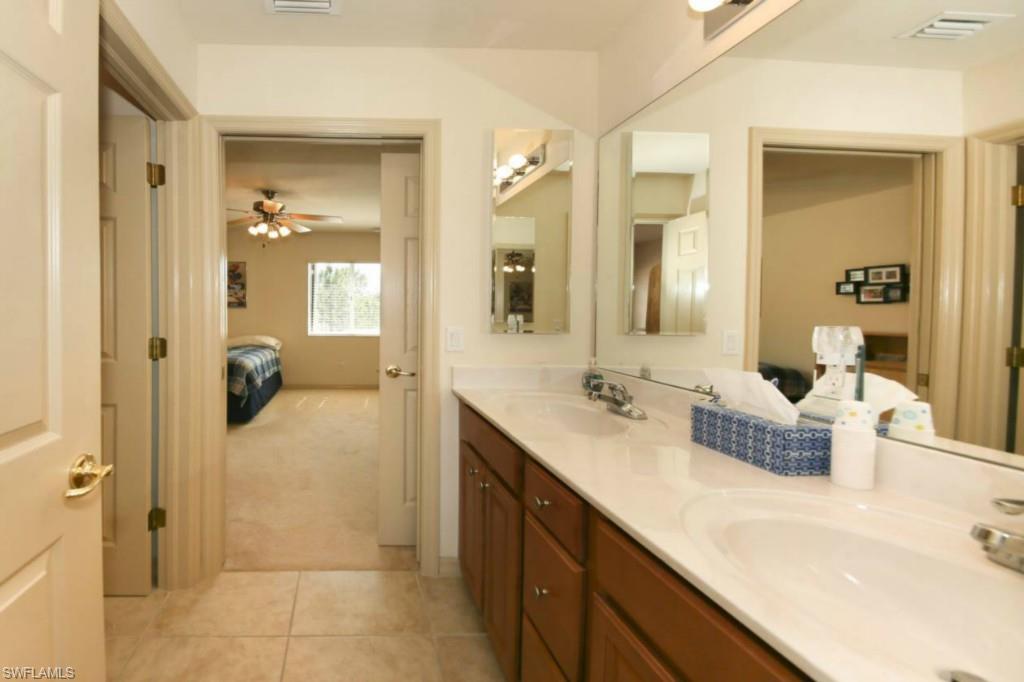 CASA DEL LAGO - Residential