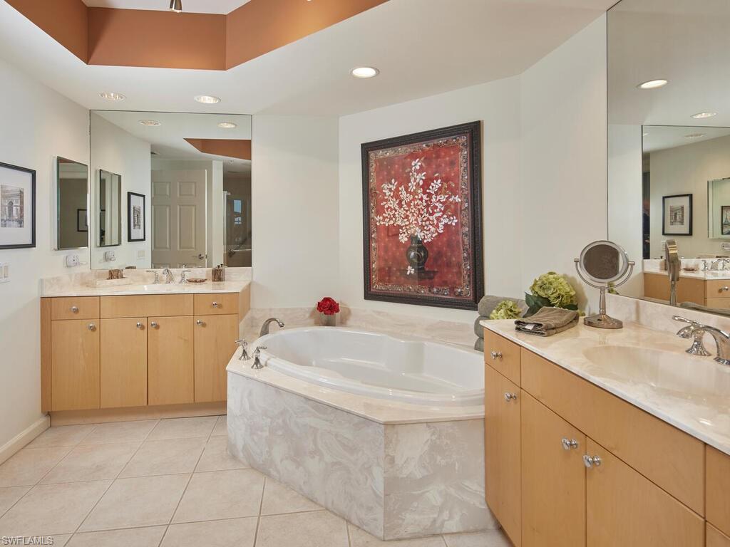 NAVONA AT THE COLONY - Residential