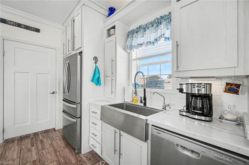 BAYSIDE ESTATES - Residential
