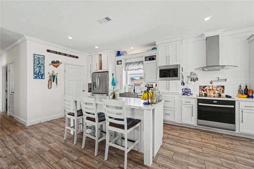 BAYSIDE ESTATES - Residential