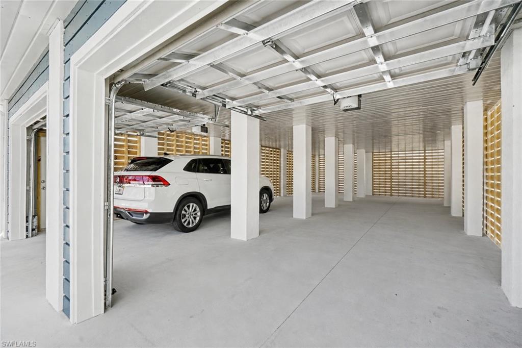 BAYSIDE ESTATES - Residential