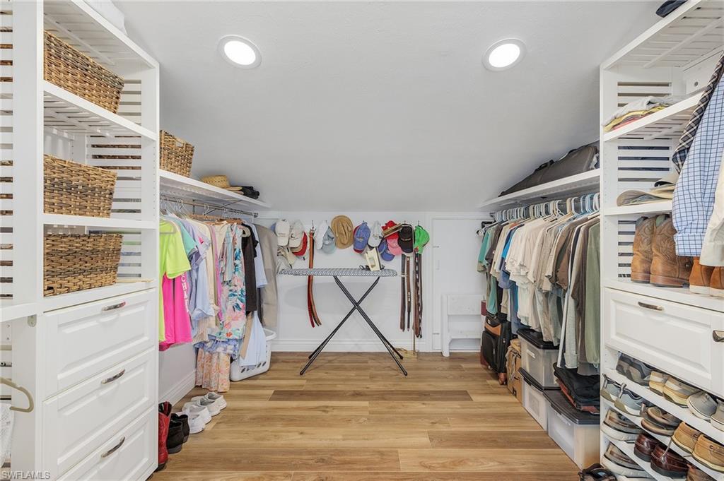 PINE ISLAND SHORES UNIT 8 - Residential