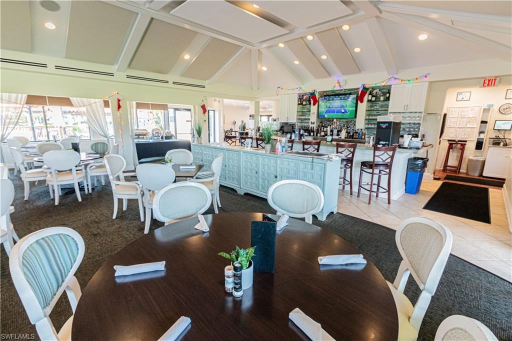 GLADES COUNTRY CLUB - Residential