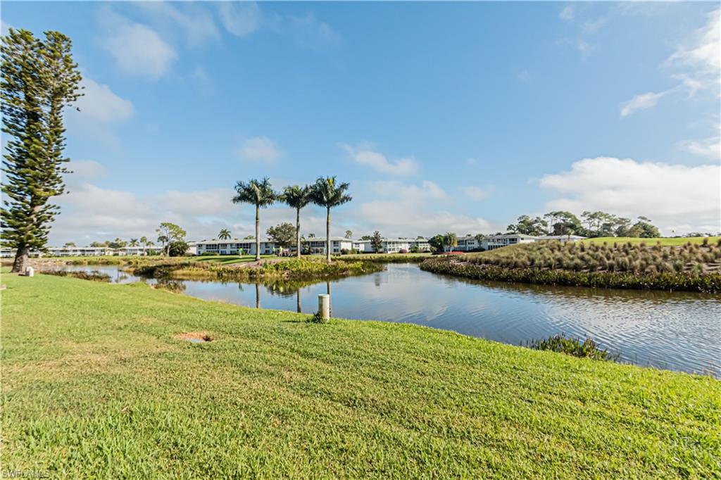 GLADES COUNTRY CLUB - Residential