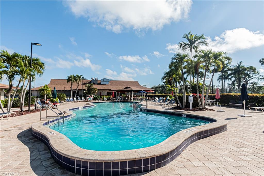 GLADES COUNTRY CLUB - Residential