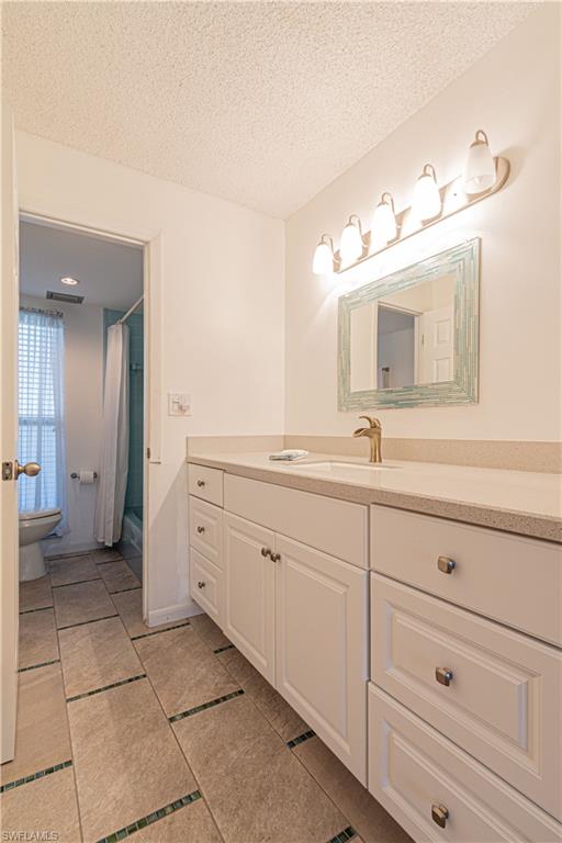 GLADES COUNTRY CLUB - Residential