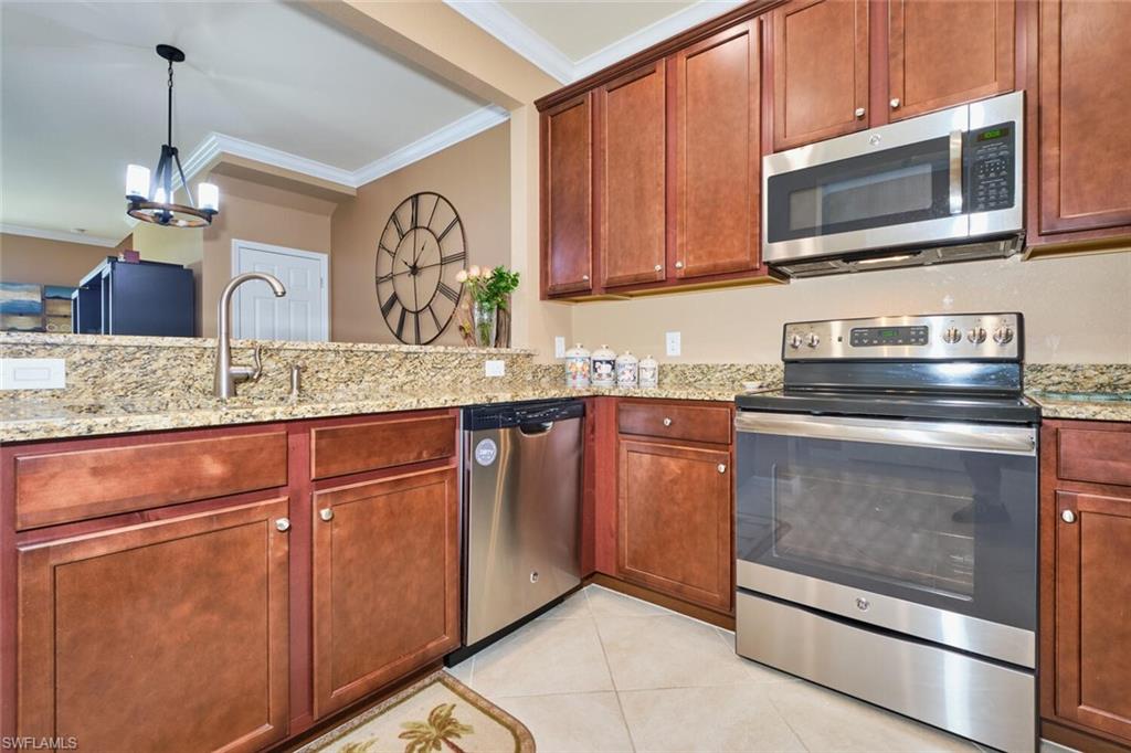 SUMMERLIN PLACE - Residential