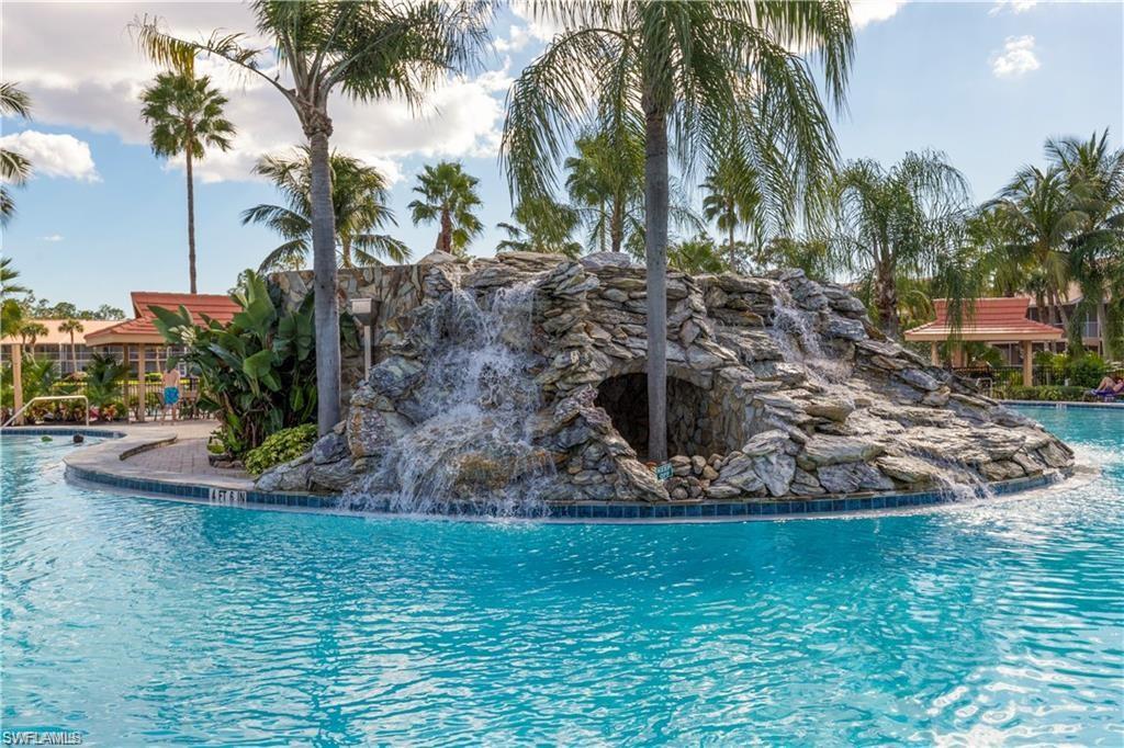 MAGNOLIA FALLS - Residential